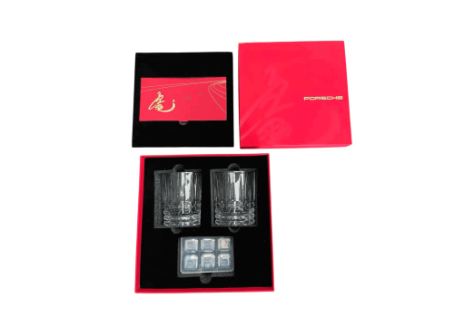 Singapore corporate gifts?