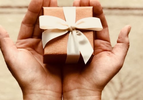 Are business gifts legal?